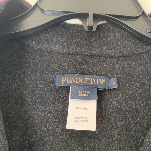 Pendleton soft Wool Wrap Jacket gray black plum stripes Size Large reversible - Picture 3 of 12